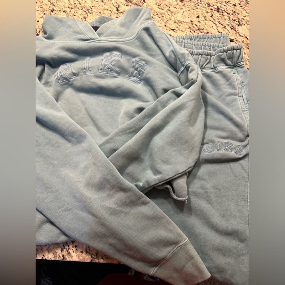 Nike Washed Teal Blue Cropped Hoodie & Sweatpants Large